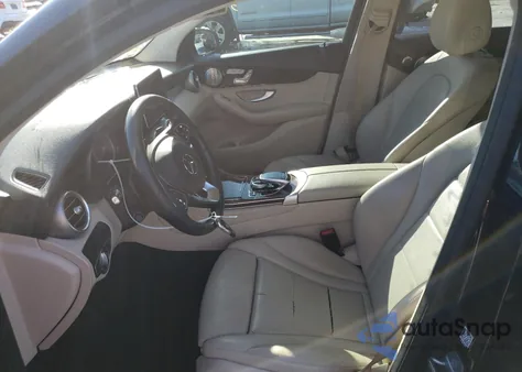 2017 Mercedes-Benz Glc Coupe 300 4Matic z USA, uszkodzony, nr VIN WDC0J4KB4HF190200